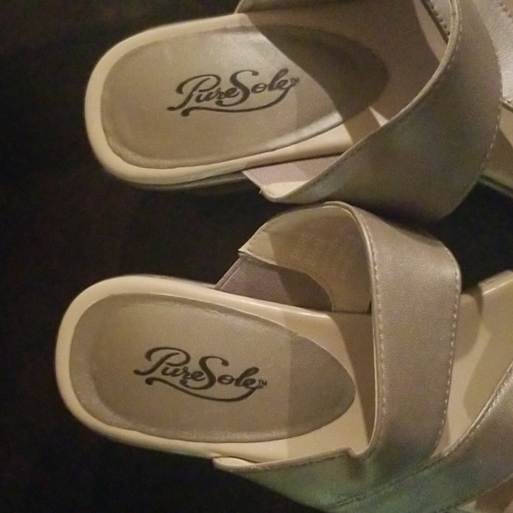 PURE SOLE Sz 8.5M, Champagne colored Wedge Sandals, 1.5/2" Heel, NWOT #8 - Picture 4 of 6